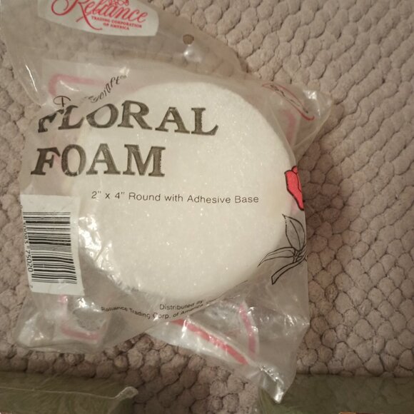 NEW lot of 3 blocks floral foam - Picture 2 of 3